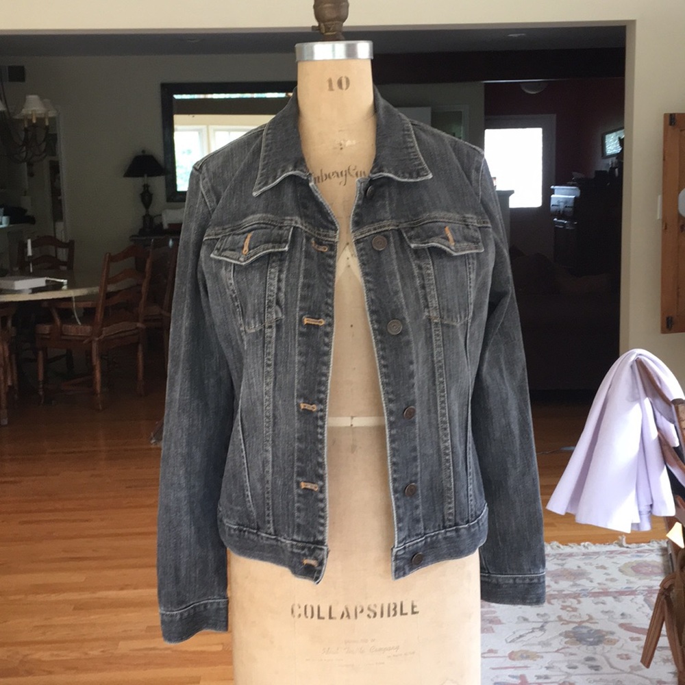 GAP Black Jean Jacket Size M